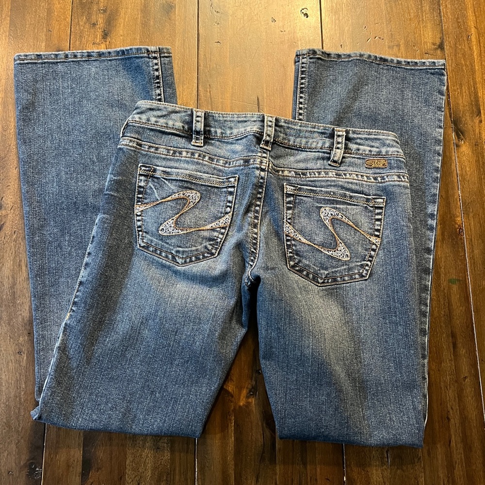 Silver Jeans Womens size 31 length 33, Tuesday
